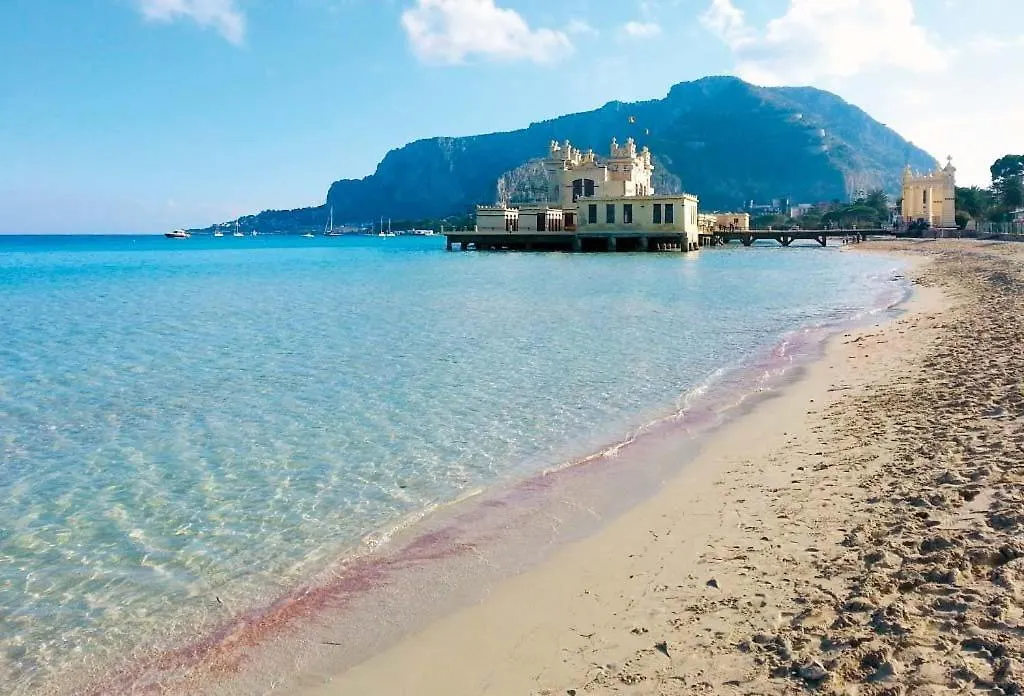 Casa Vacanze Mondello Mare Piscina Albamaor Appartamento