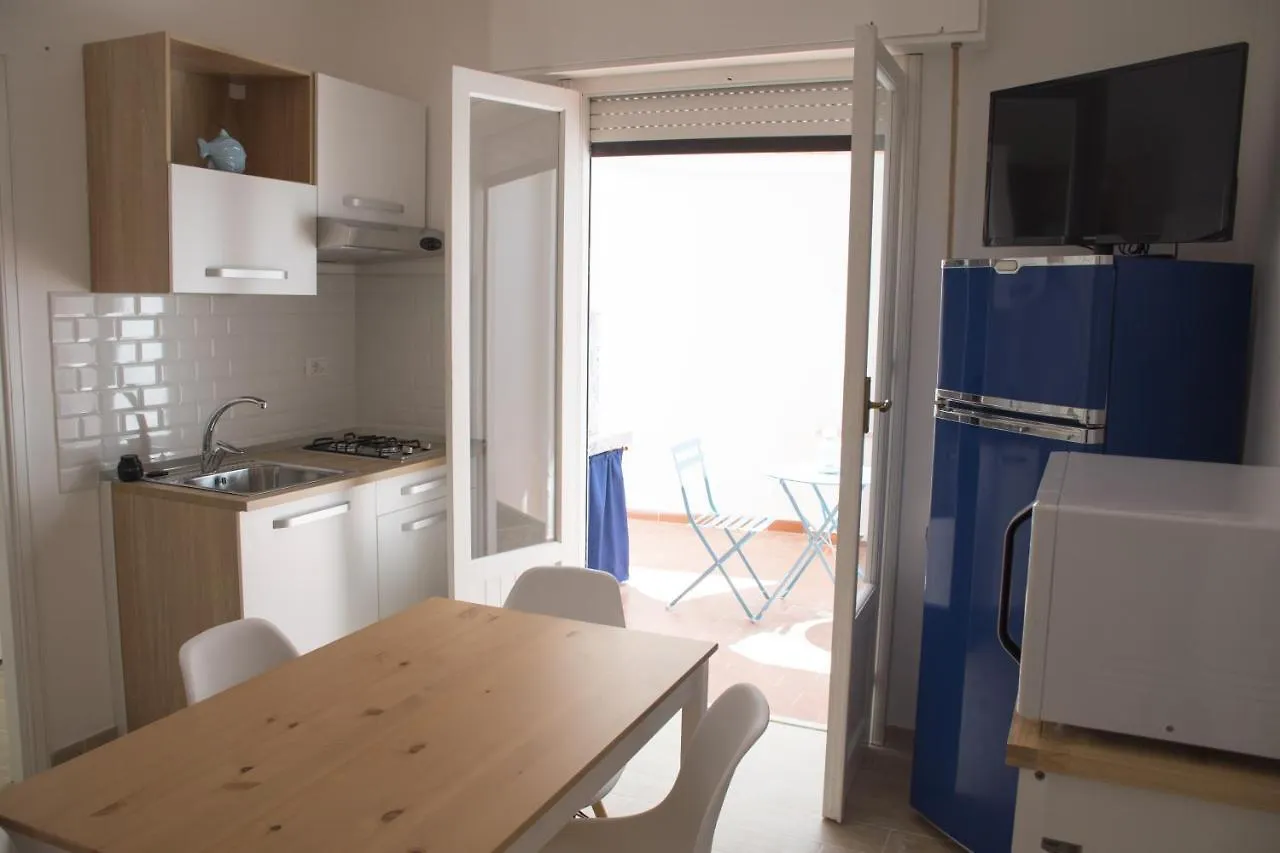 Casa Vacanze Mondello Mare Piscina Albamaor 0*,